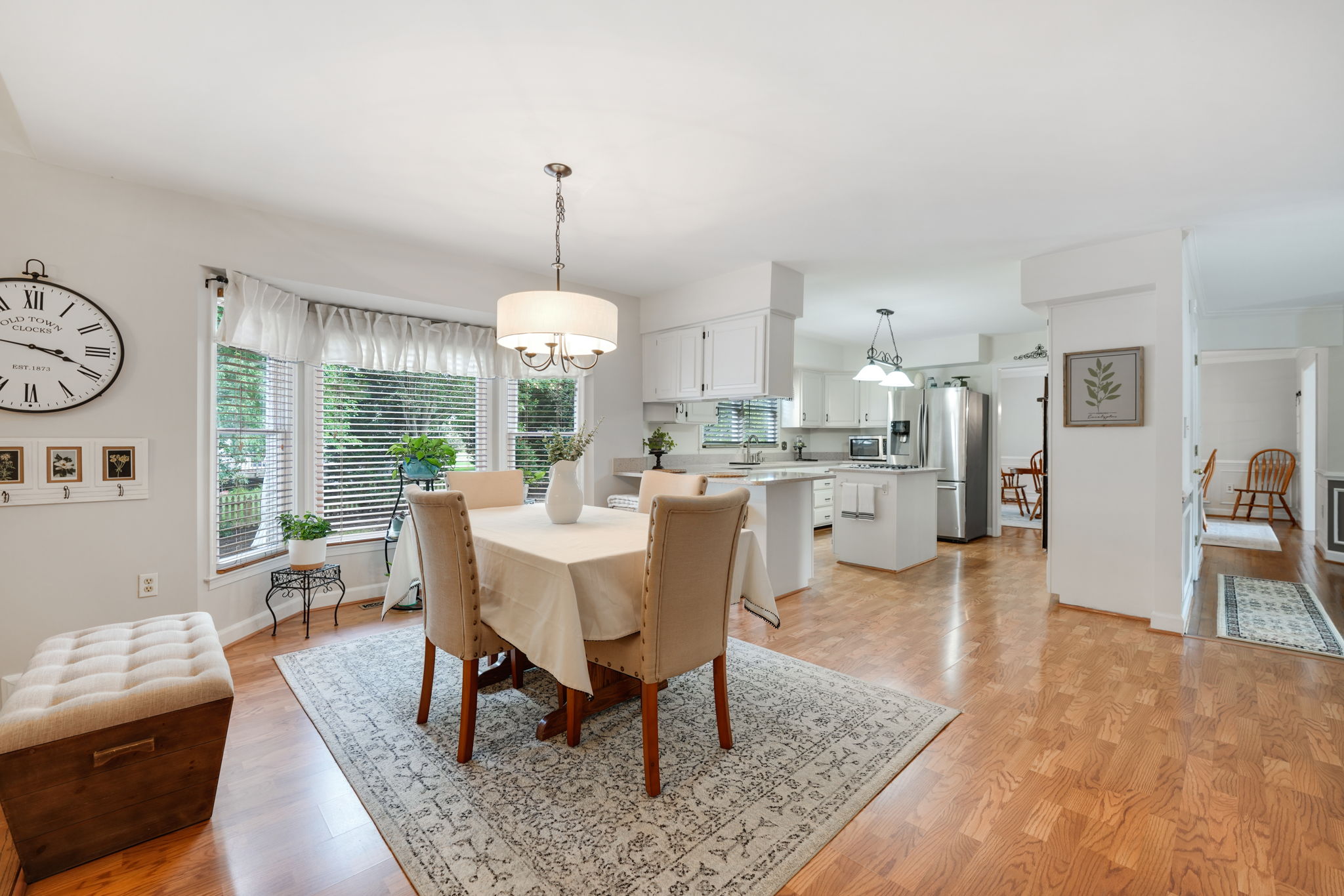  Photo 25