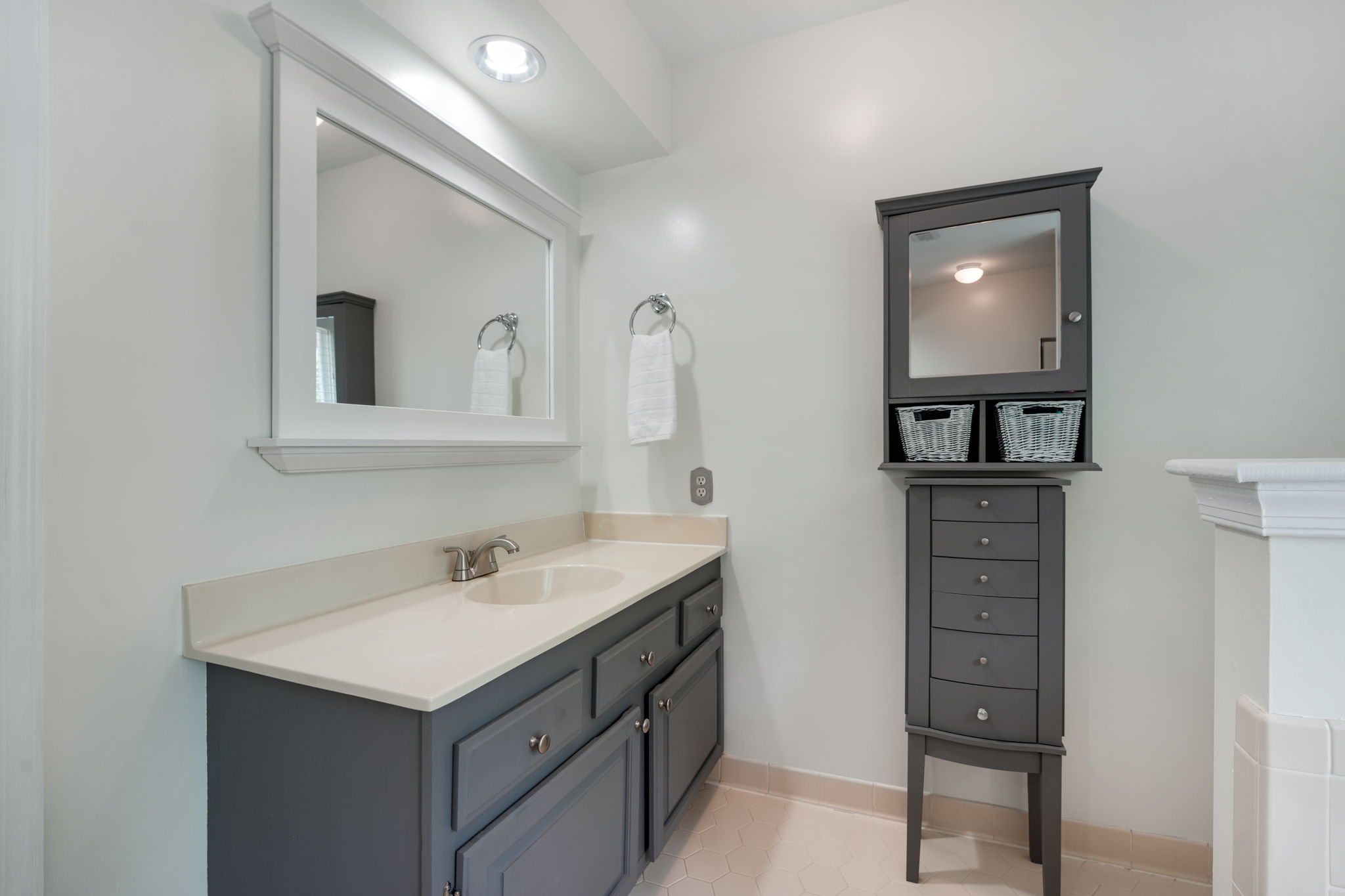  Photo 47