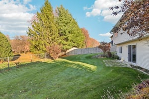 Dominion Dr-S1311-043.jpg