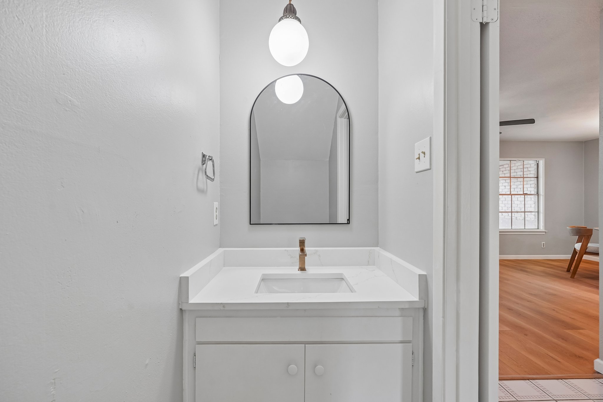Rue Marielyne St-S2307-026.jpg