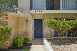 Rue Marielyne St-S2307-007.jpg