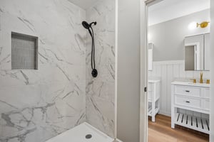 Rue Marielyne St-S2307-033.jpg