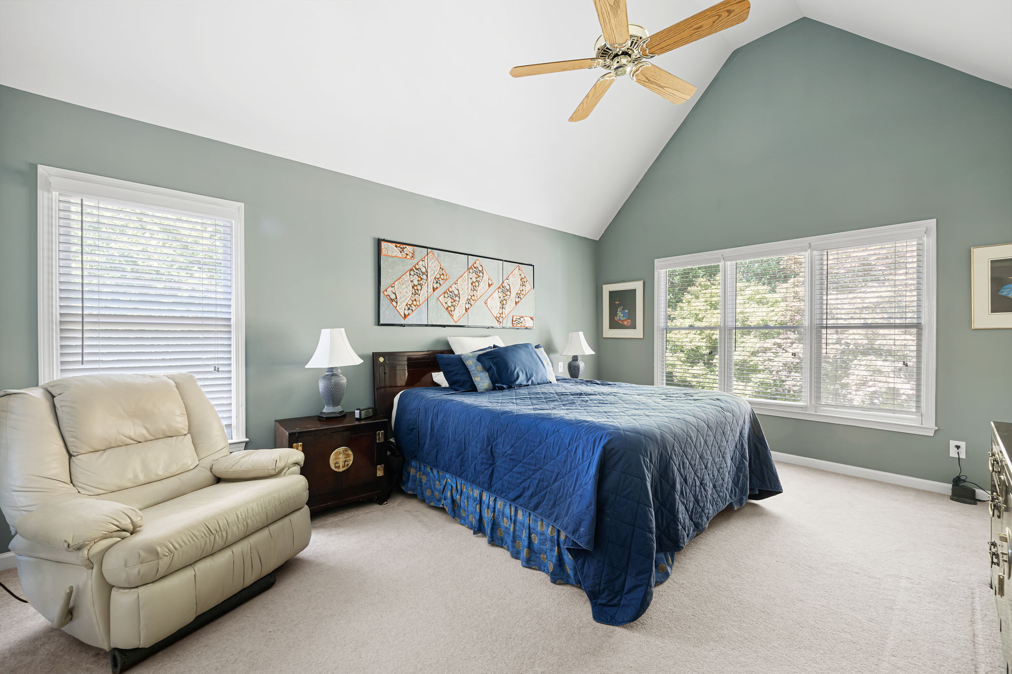 Primary bedroom on main