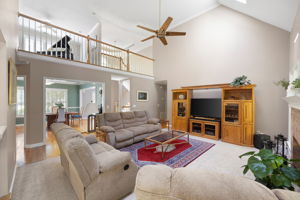 View toward the front - look at the loft!
