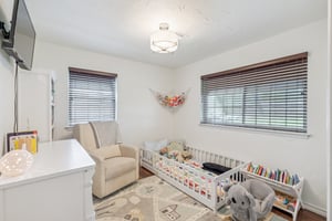 623 E 27th St_030.jpg