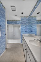  Photo 51