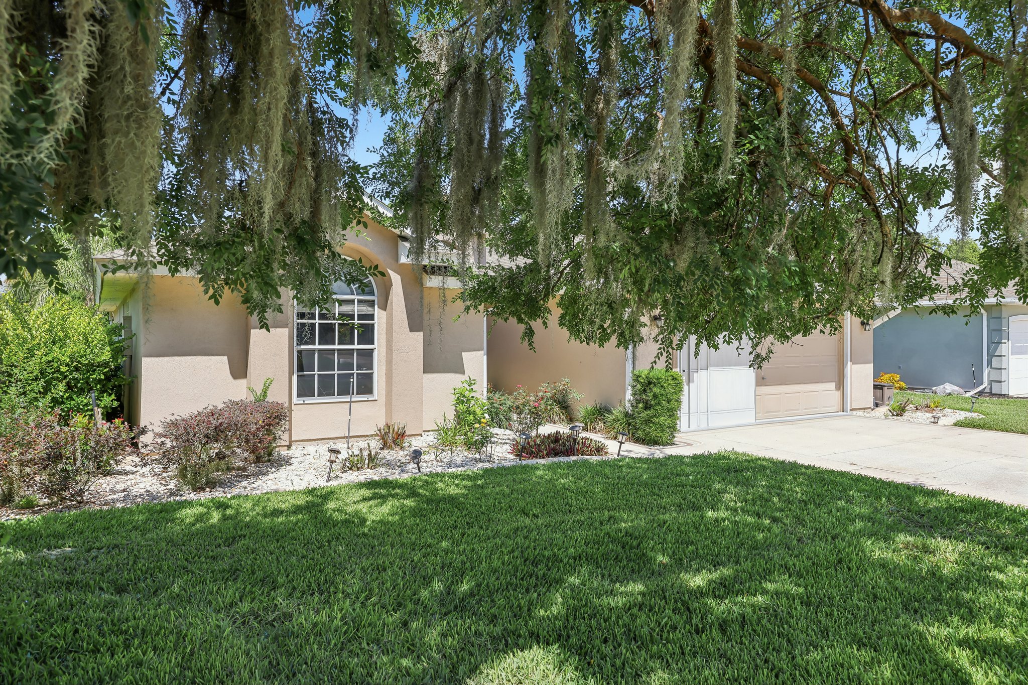 Juniper Way-S2205-004.jpg