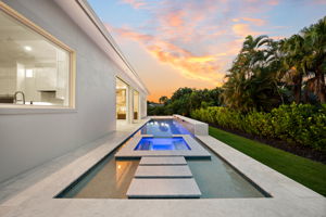 Gas heated spa