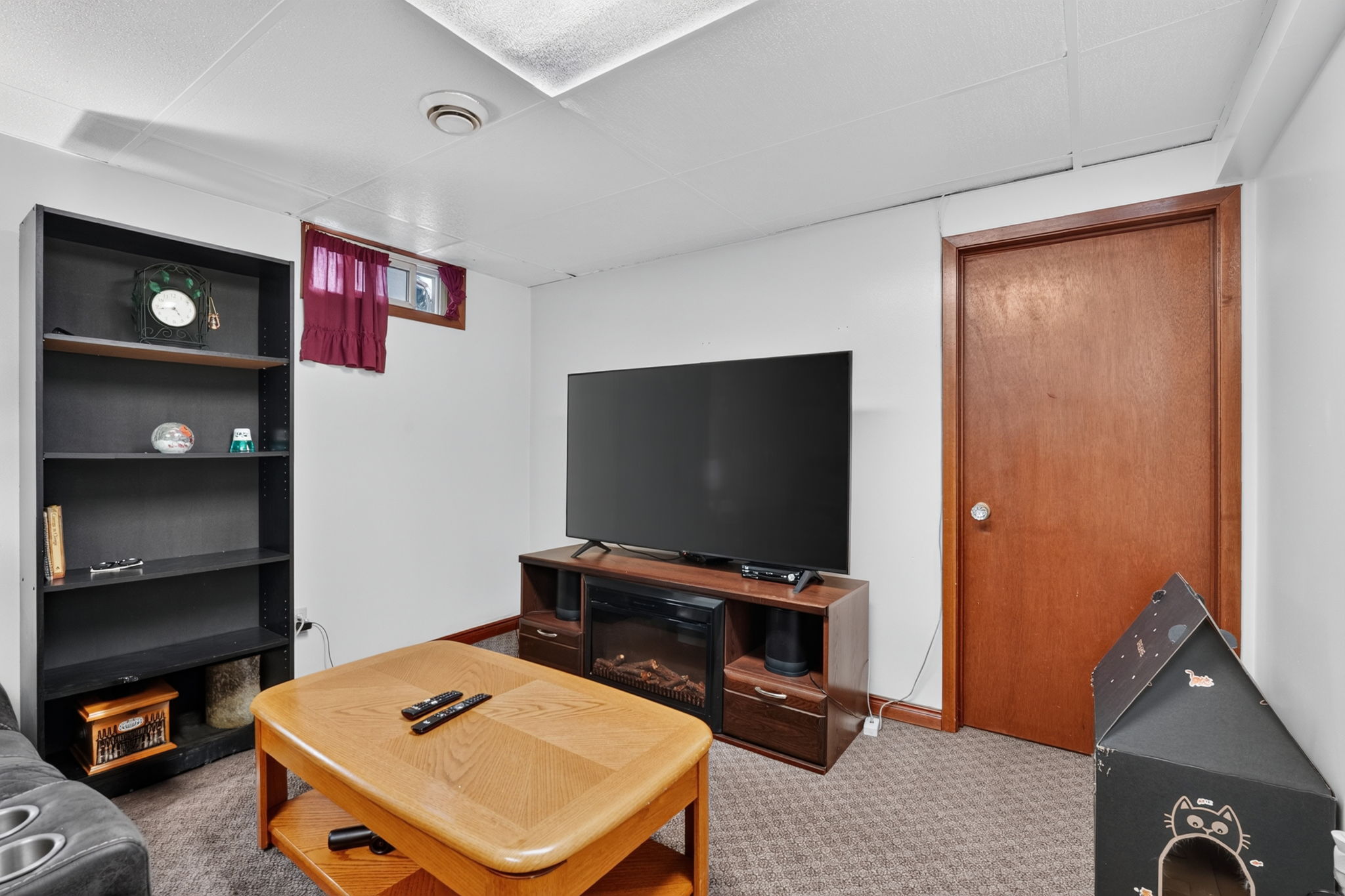  Photo 42