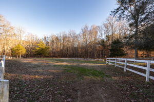 6231 Windcrest Dr-57