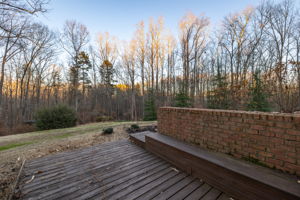 6231 Windcrest Dr-40