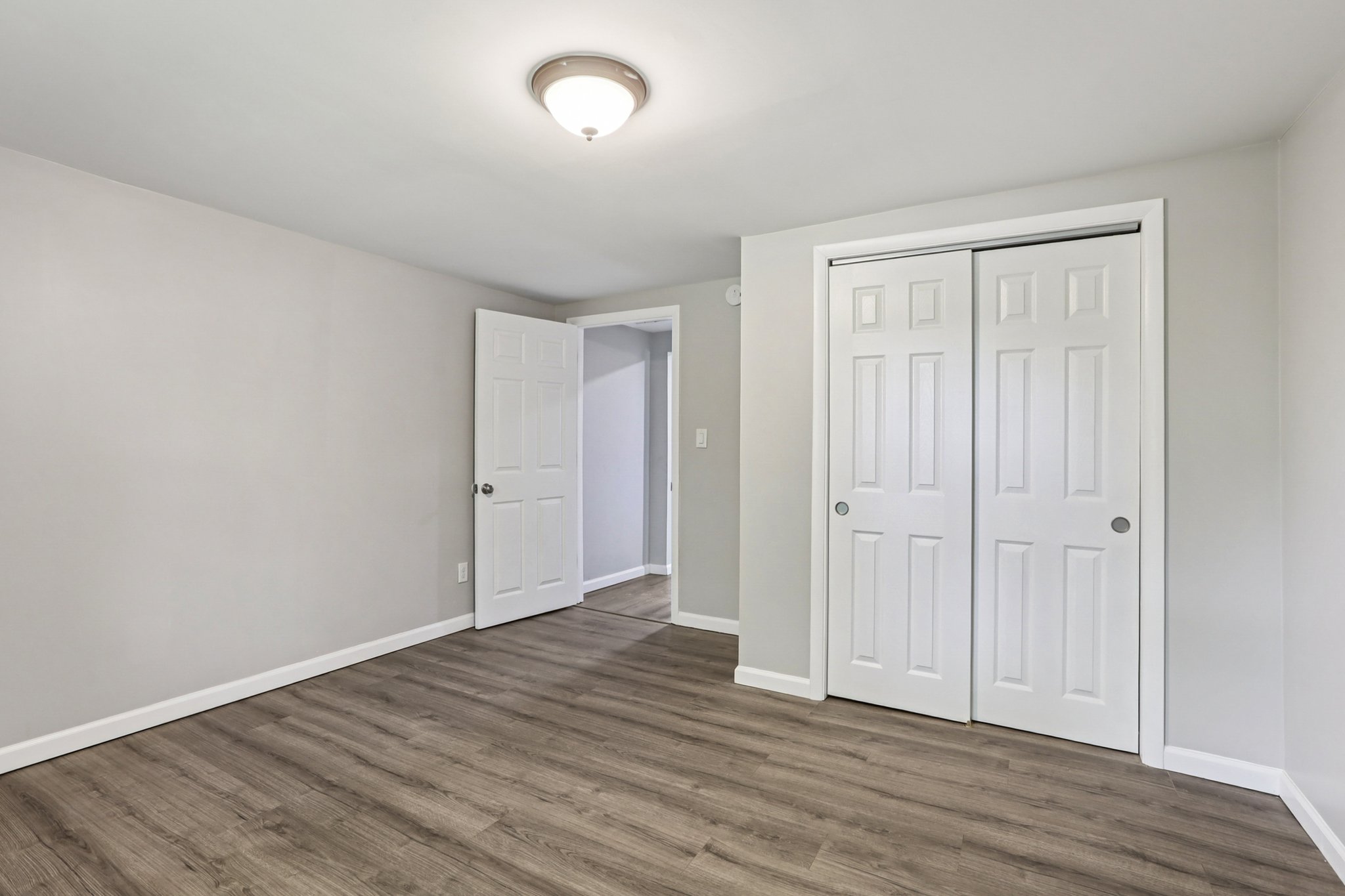 Lafayette Rd-S0907-021.jpg