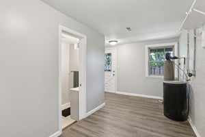 Lafayette Rd-S0907-013.jpg