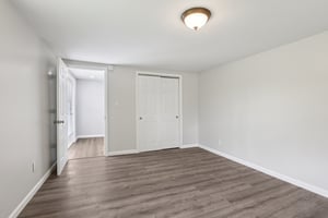 Lafayette Rd-S0907-028.jpg