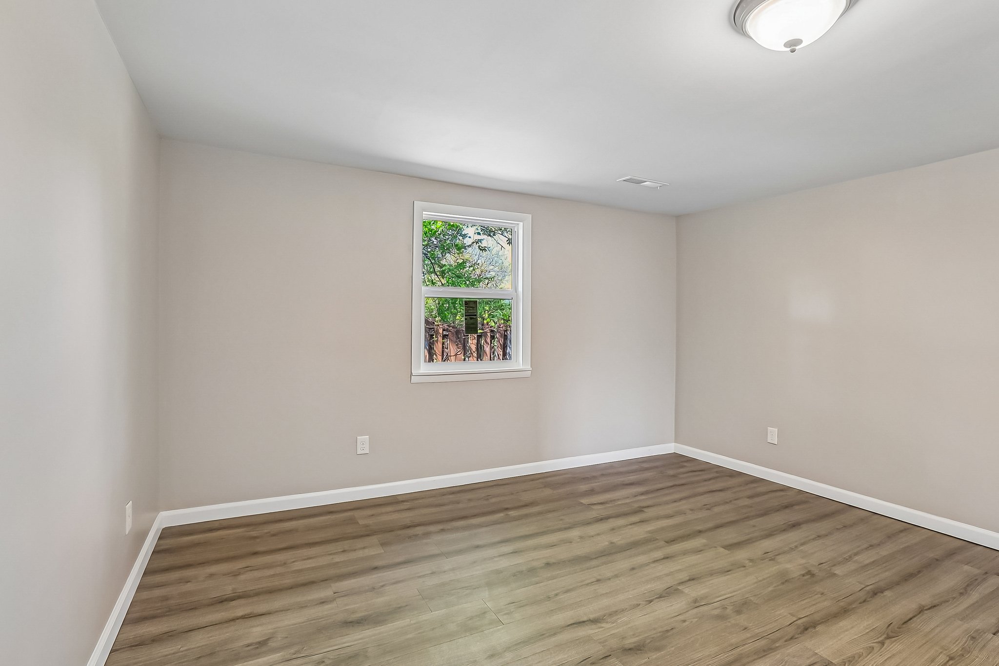 Lafayette Rd-S2204-034.jpg