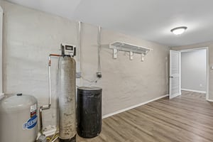 Lafayette Rd-S2204-014.jpg