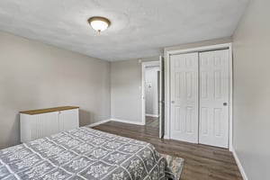 Lafayette Rd-S2204-019.jpg