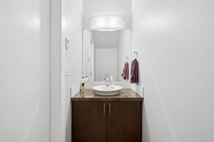  Photo 31