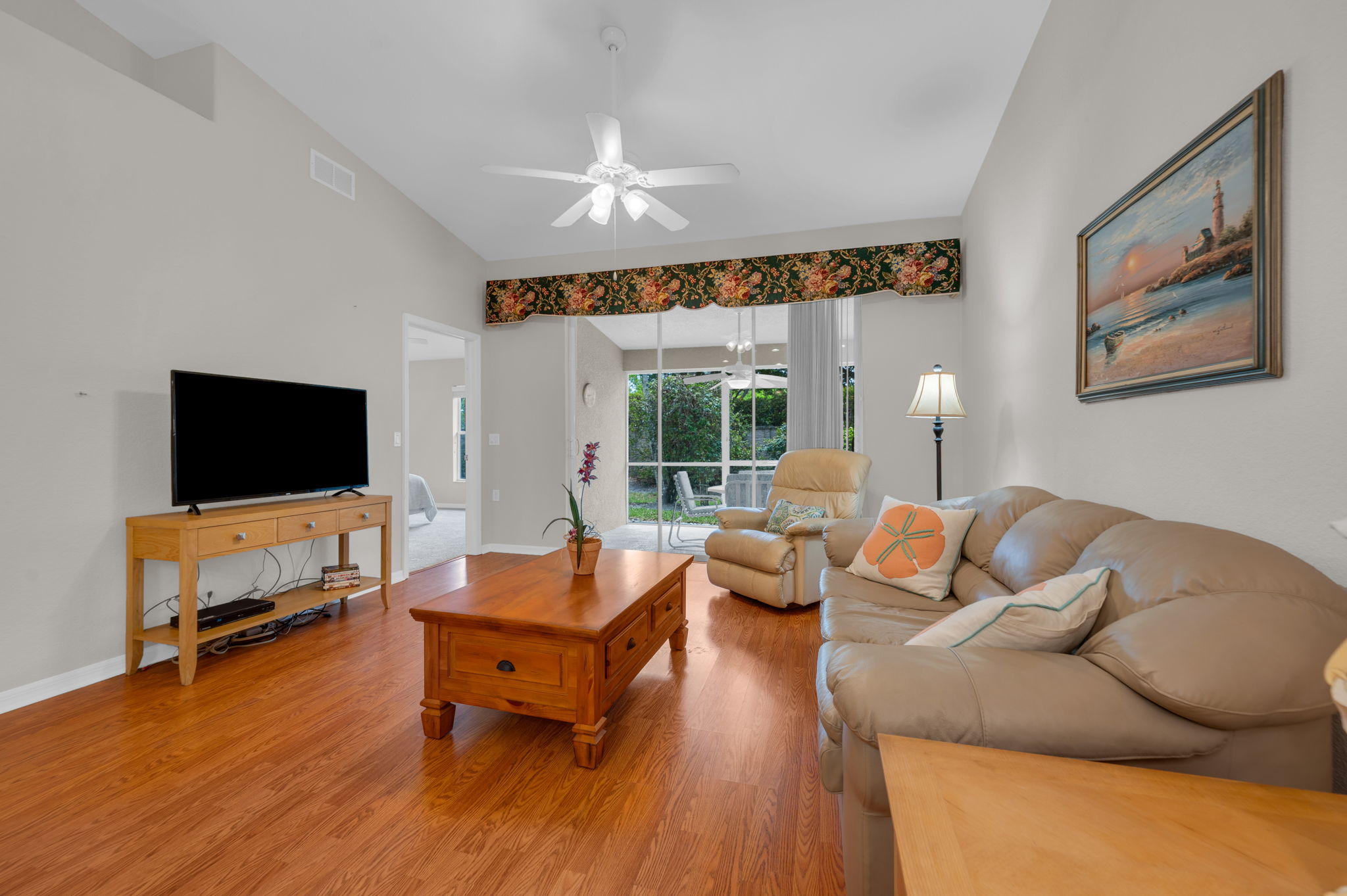 Living View 4