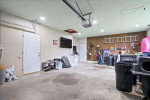  Photo 31
