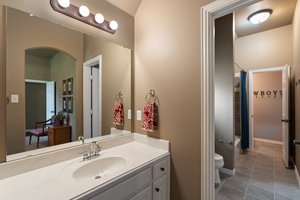  Photo 29