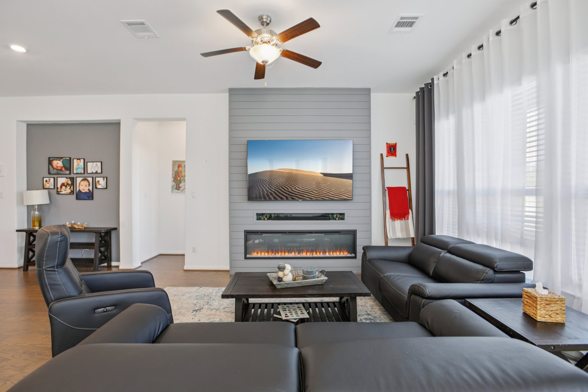 Spurlock Wy-S1701-007.jpg