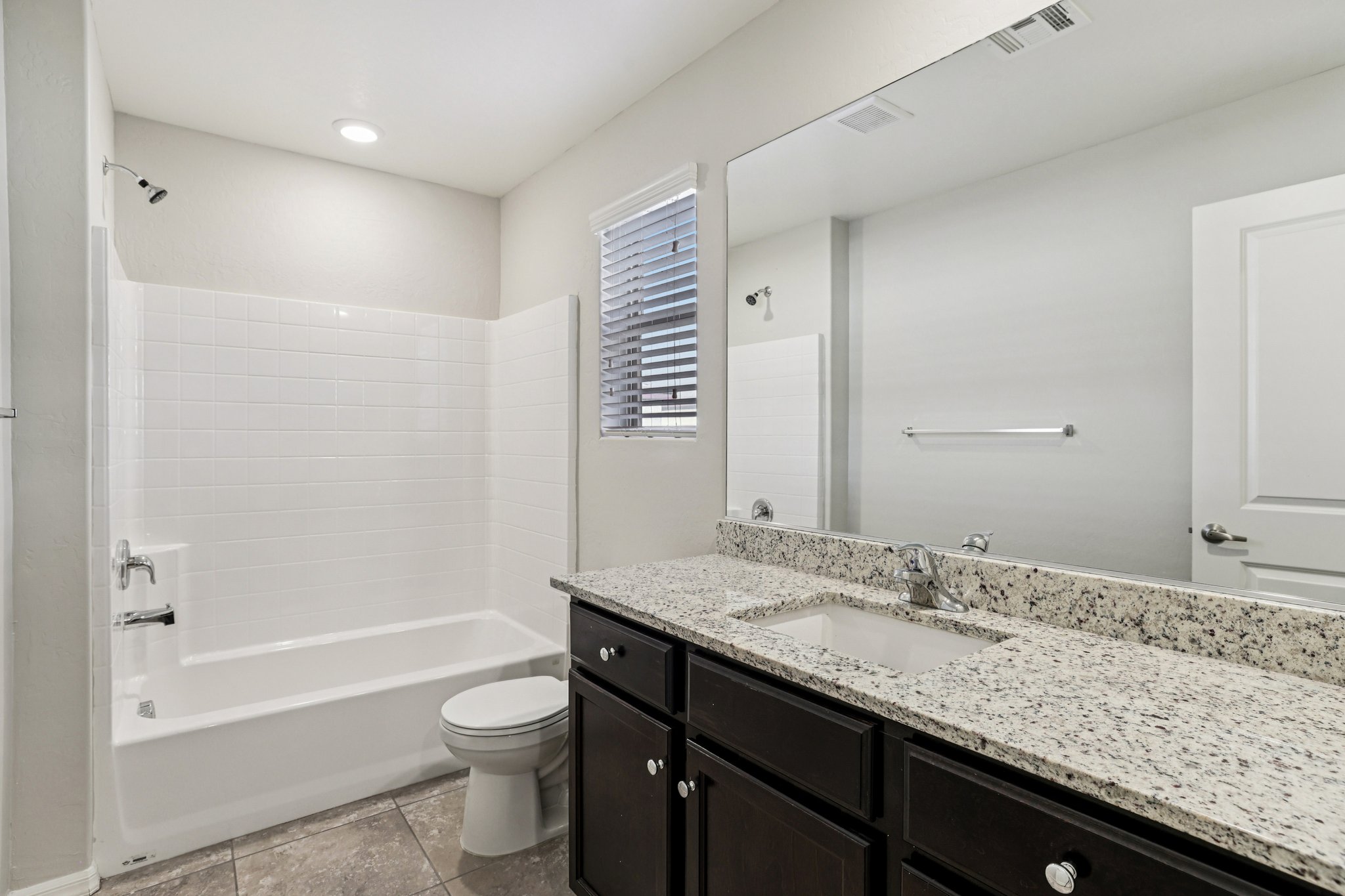 Clackamas Ct-S2810-024.jpg