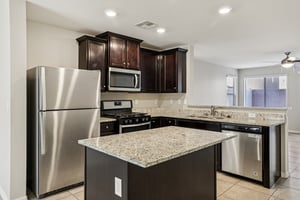 Clackamas Ct-S2810-010.jpg