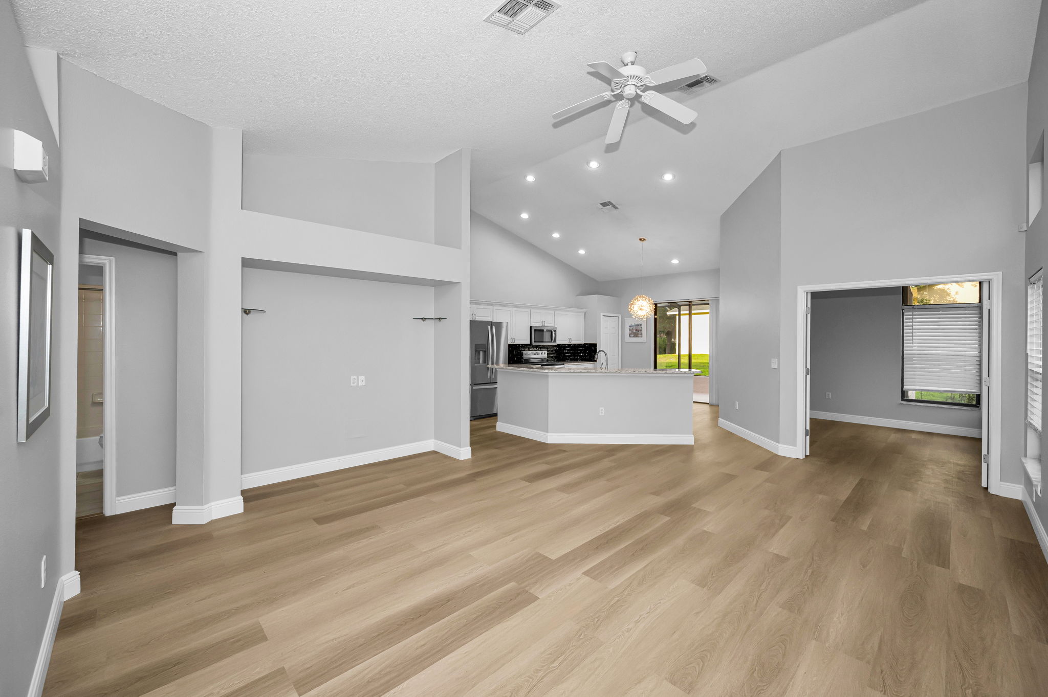 Living Room4