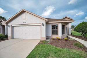 Front Exterior7