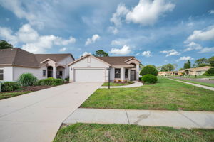 Front Exterior2