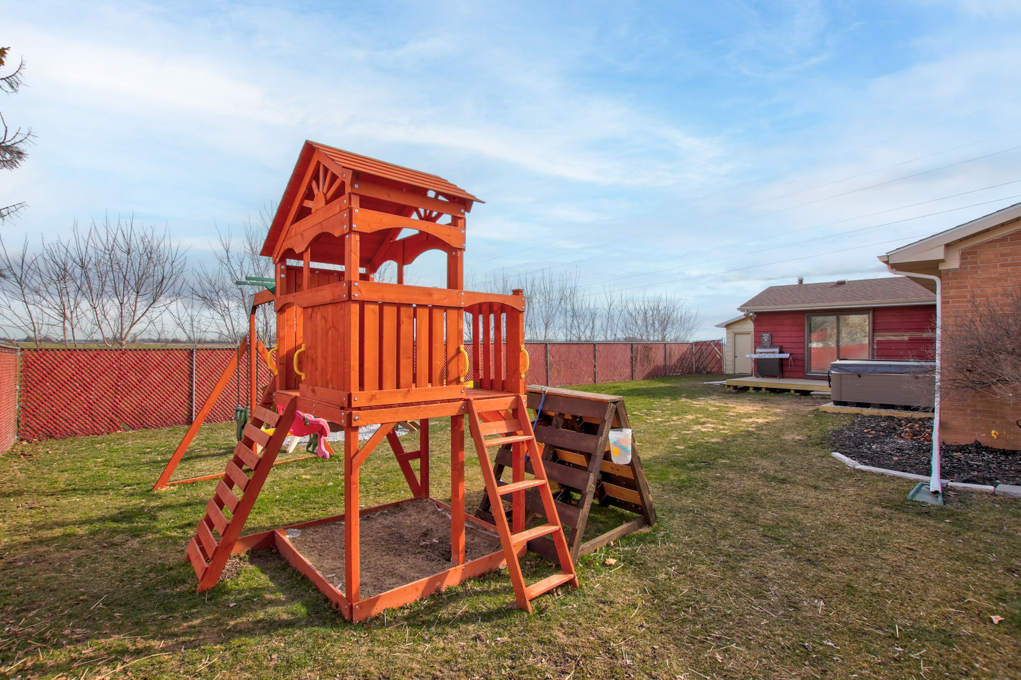  Photo 44