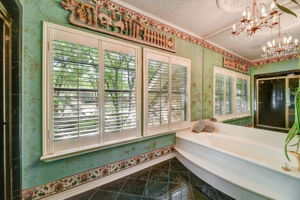 29-Master Bath-FULL
