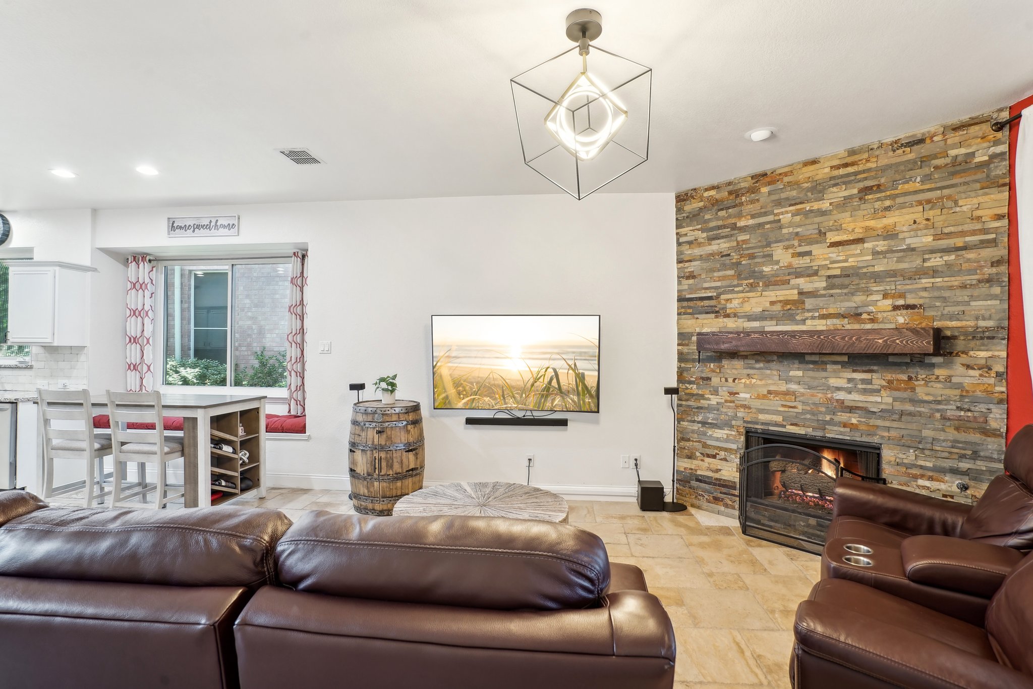 White Pine Dr-010.jpg