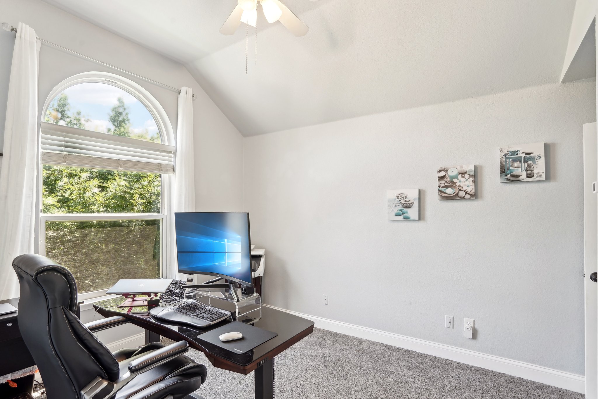 White Pine Dr-039.jpg