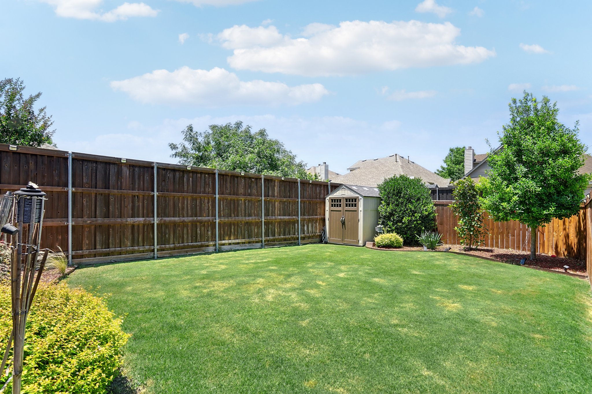 White Pine Dr-048.jpg