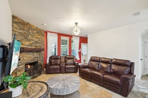 White Pine Dr-005.jpg