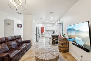 White Pine Dr-007.jpg