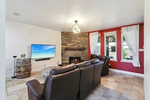 White Pine Dr-009.jpg