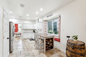 White Pine Dr-015.jpg