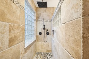 White Pine Dr-025.jpg