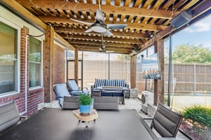 White Pine Dr-034.jpg