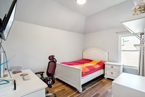 White Pine Dr-036.jpg