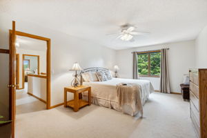 15_Interior