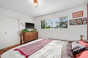 6245 Woodman Avenue 202-30.jpg