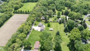  Photo 48