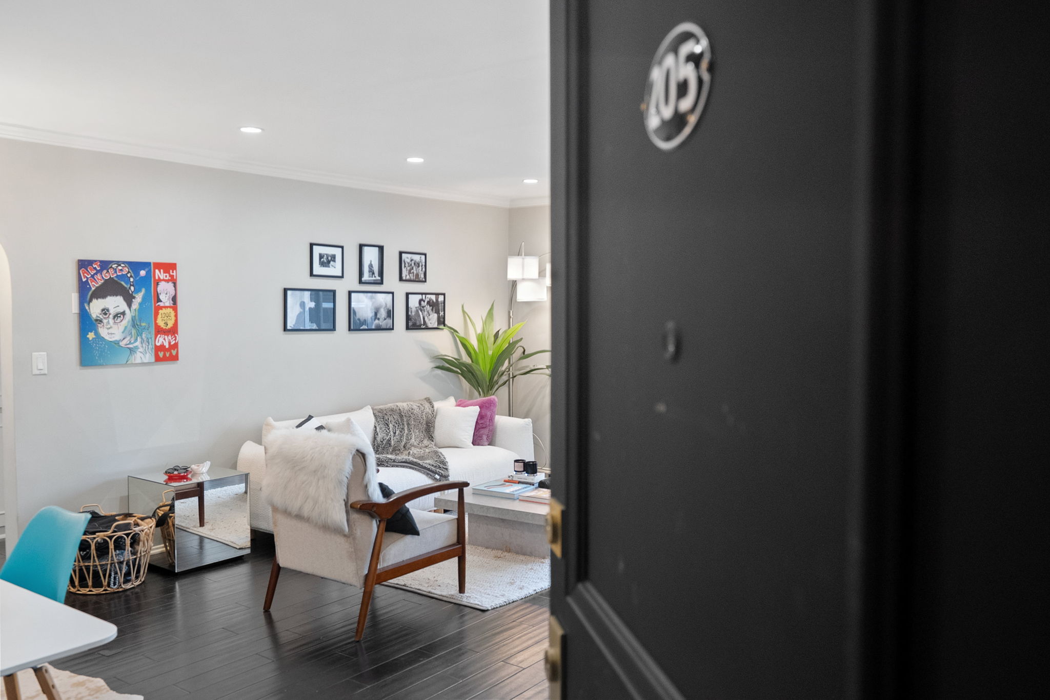 625 N Flores Street 205-6