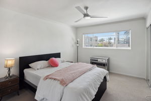 625 N Flores Street 205-19