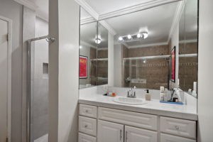 625 N Flores Street 205-22