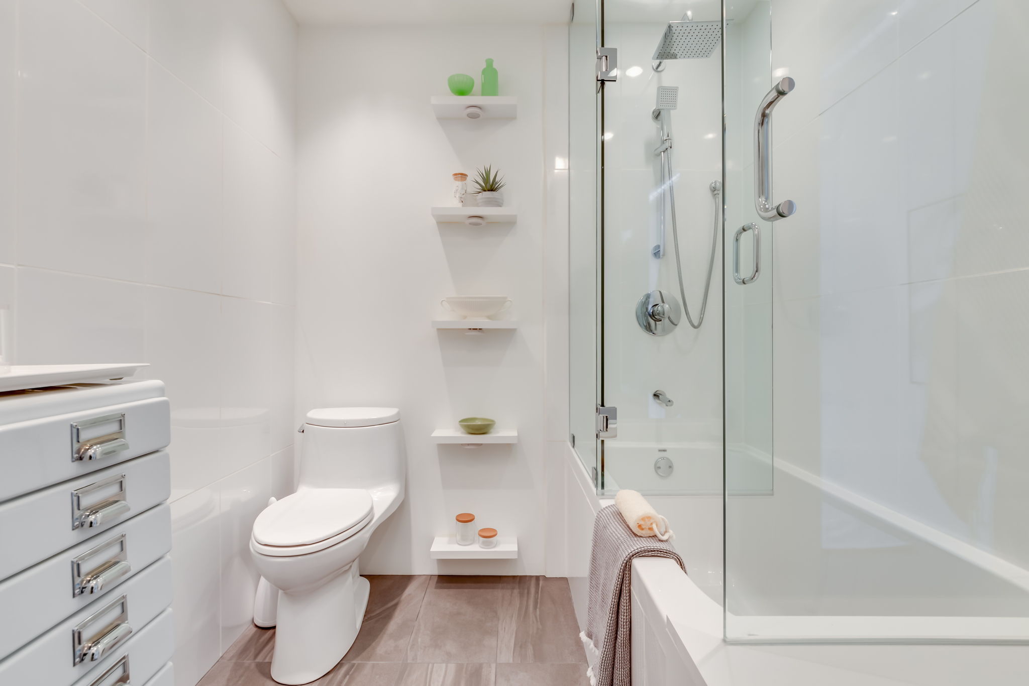 Toronto property showcase — delivered property photograph 31